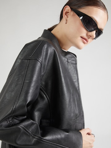 Abercrombie & Fitch Between-Season Jacket 'CLASSIC' in Black