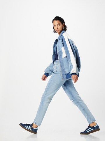 Tapered Jeans 'Leah' di PIECES in blu