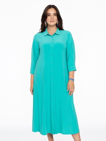 Yoek Shirt Dress in Blue: front