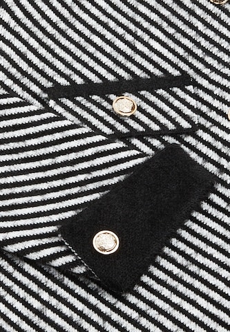 CARNEA Knit Cardigan in Black