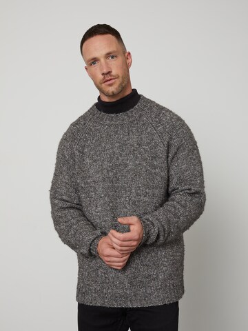 DAN FOX APPAREL Pullover 'Emilio' i grå: forside