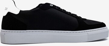 LOCI Sneakers 'Sieben' in Black