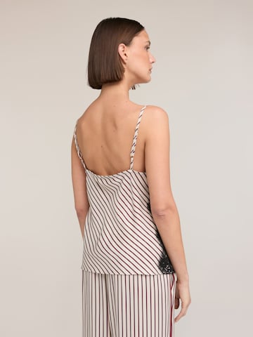 Top di MOTIVI in beige