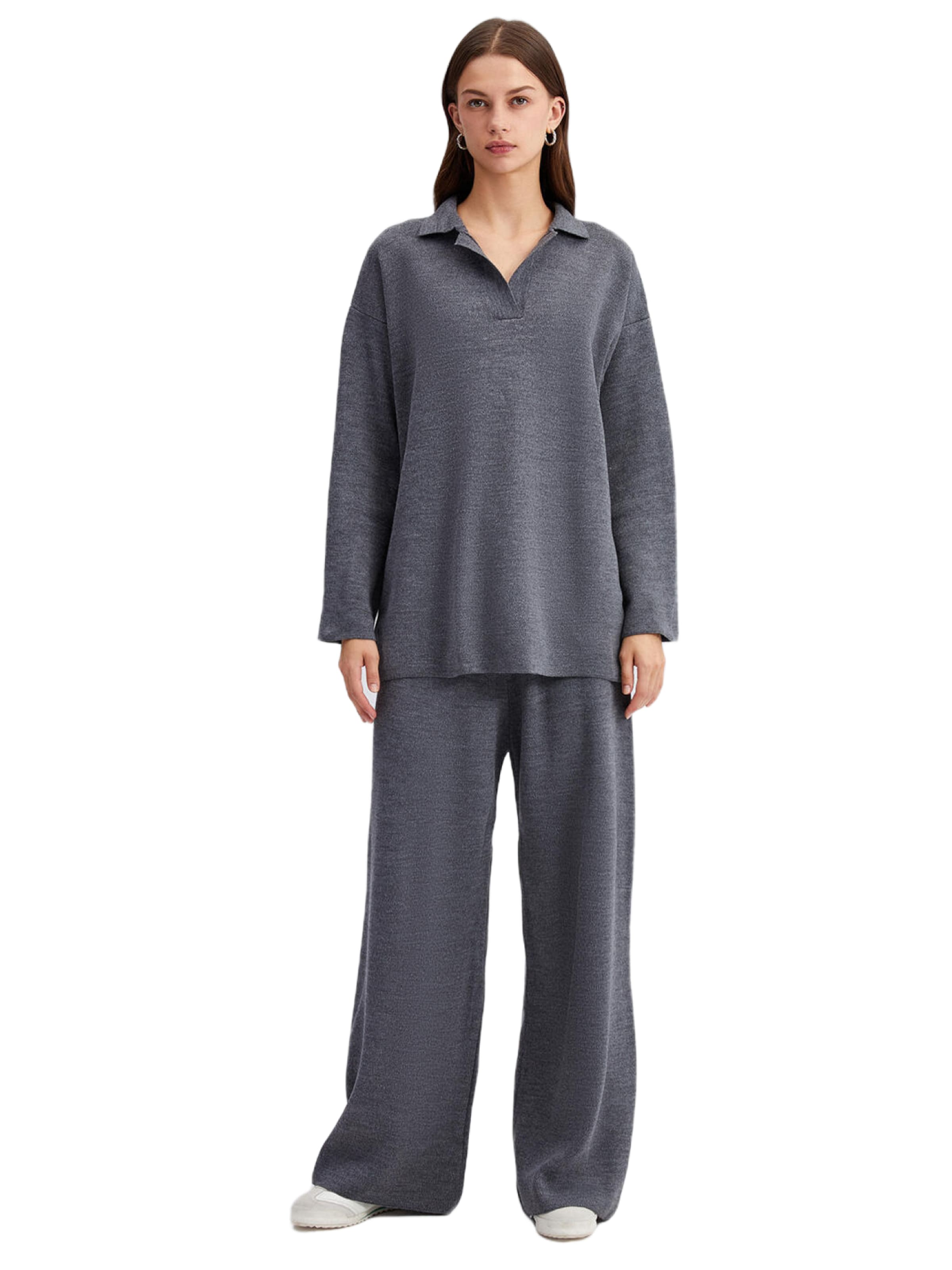 Touche Prive Hausanzug in Grau: Vorderseite