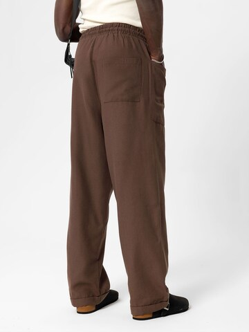 Loosefit Pantalon 'Mesa' VAMOS CLO en marron