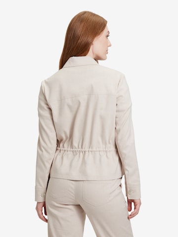 Betty & Co Between-Season Jacket in Beige