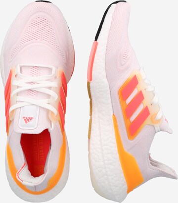 rožinė ADIDAS SPORTSWEAR Bėgimo batai 'Ultraboost 22'