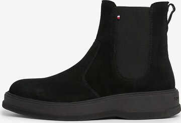 TOMMY HILFIGER Chelsea Boots in Black: front