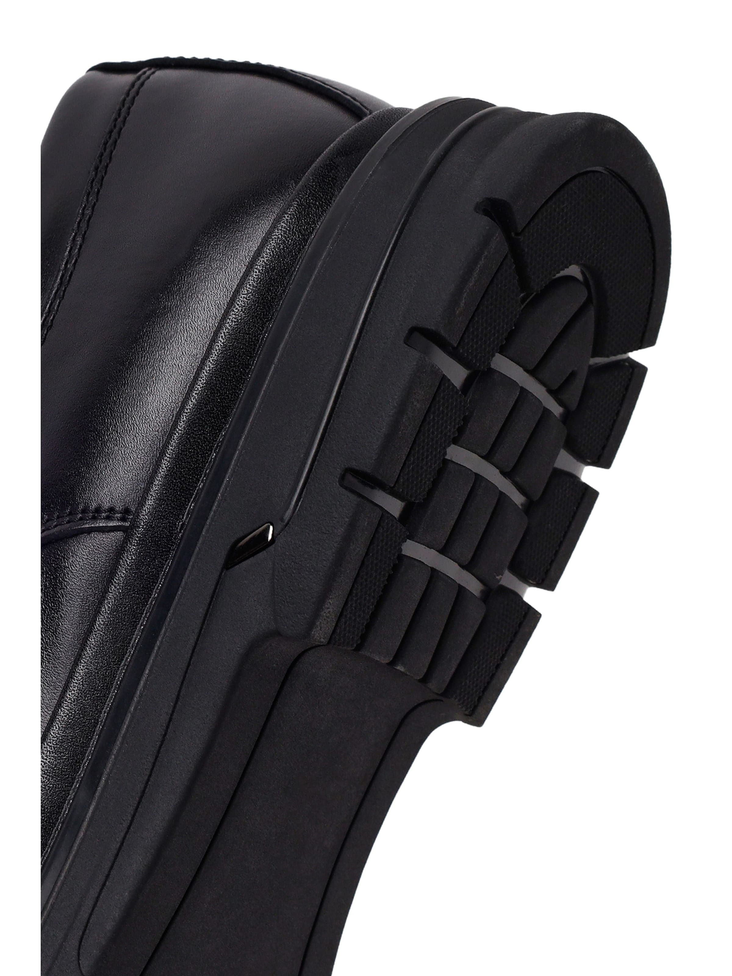 Derimod Buty sznurowane w kolorze czarny