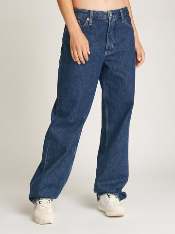 Calvin Klein Jeans Свободный крой Джинсы '90'S LOOSE' в Синий: спереди