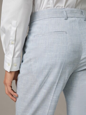 Coupe slim Pantalon à plis 'Luc' STRELLSON en bleu