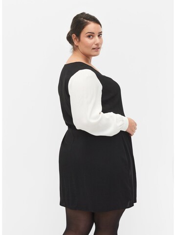 Robe 'Bella' Zizzi en noir