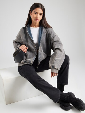 WEEKDAY Sweatjacke in Blau