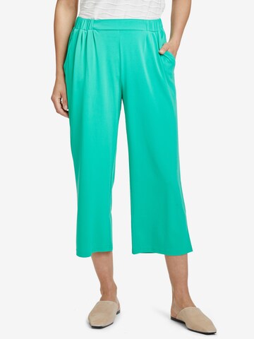 Regular Pantalon Betty Barclay en vert : devant