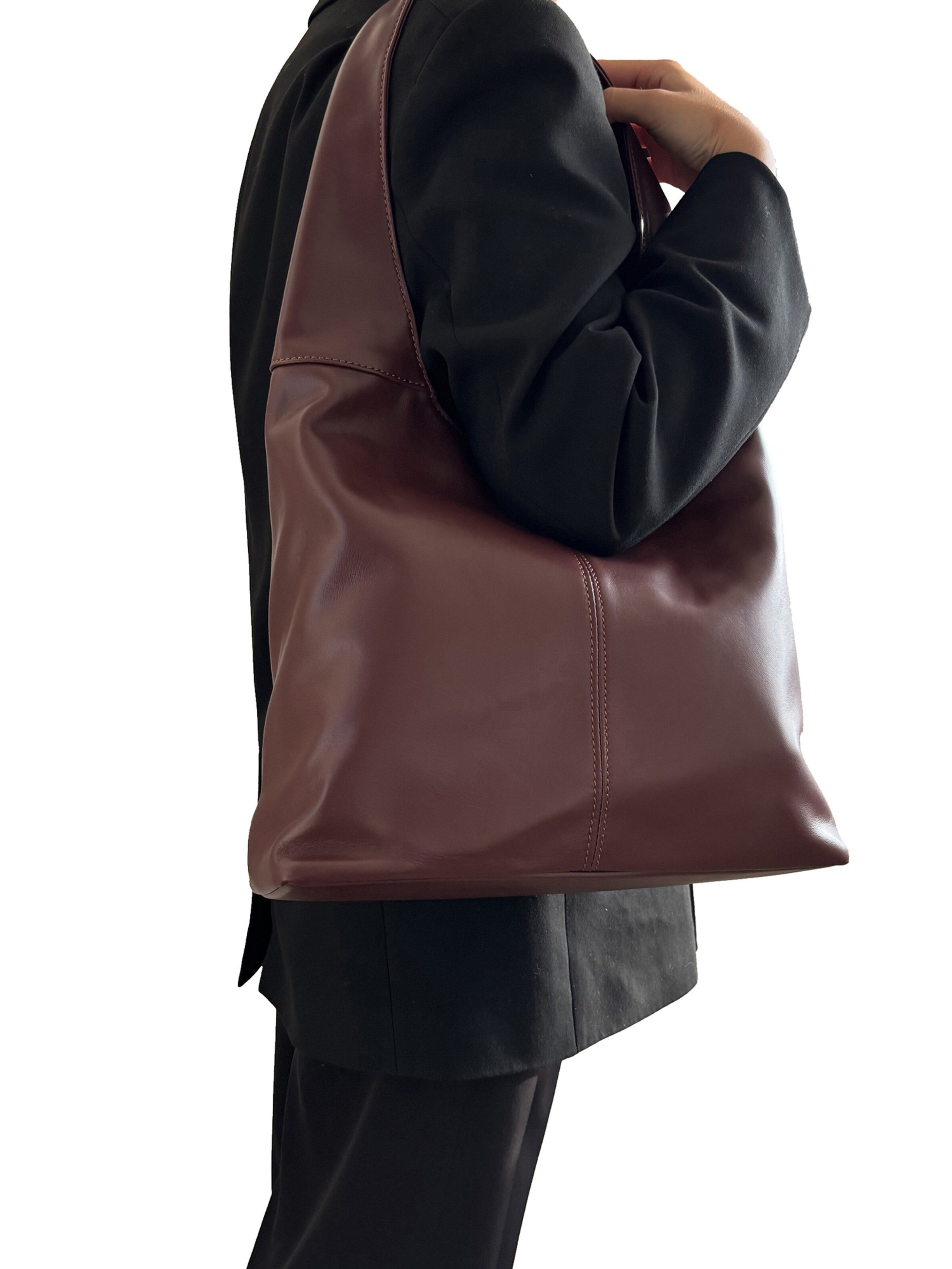 CHICCA BORSE Schoudertas in Bruin: voorkant