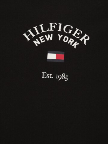 Tommy Hilfiger Big & Tall Μπλουζάκι 'VARSITY' σε μαύρο