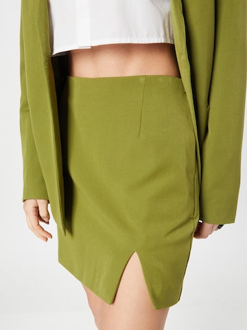 minimum - Falda en verde