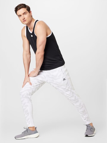 ADIDAS SPORTSWEAR Slimfit Spodnie sportowe 'Tiro Suit-Up Lifestyle' w kolorze szary