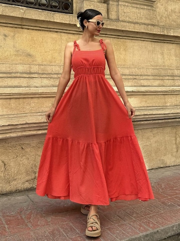 For You Moda Jurk in Oranje: voorkant