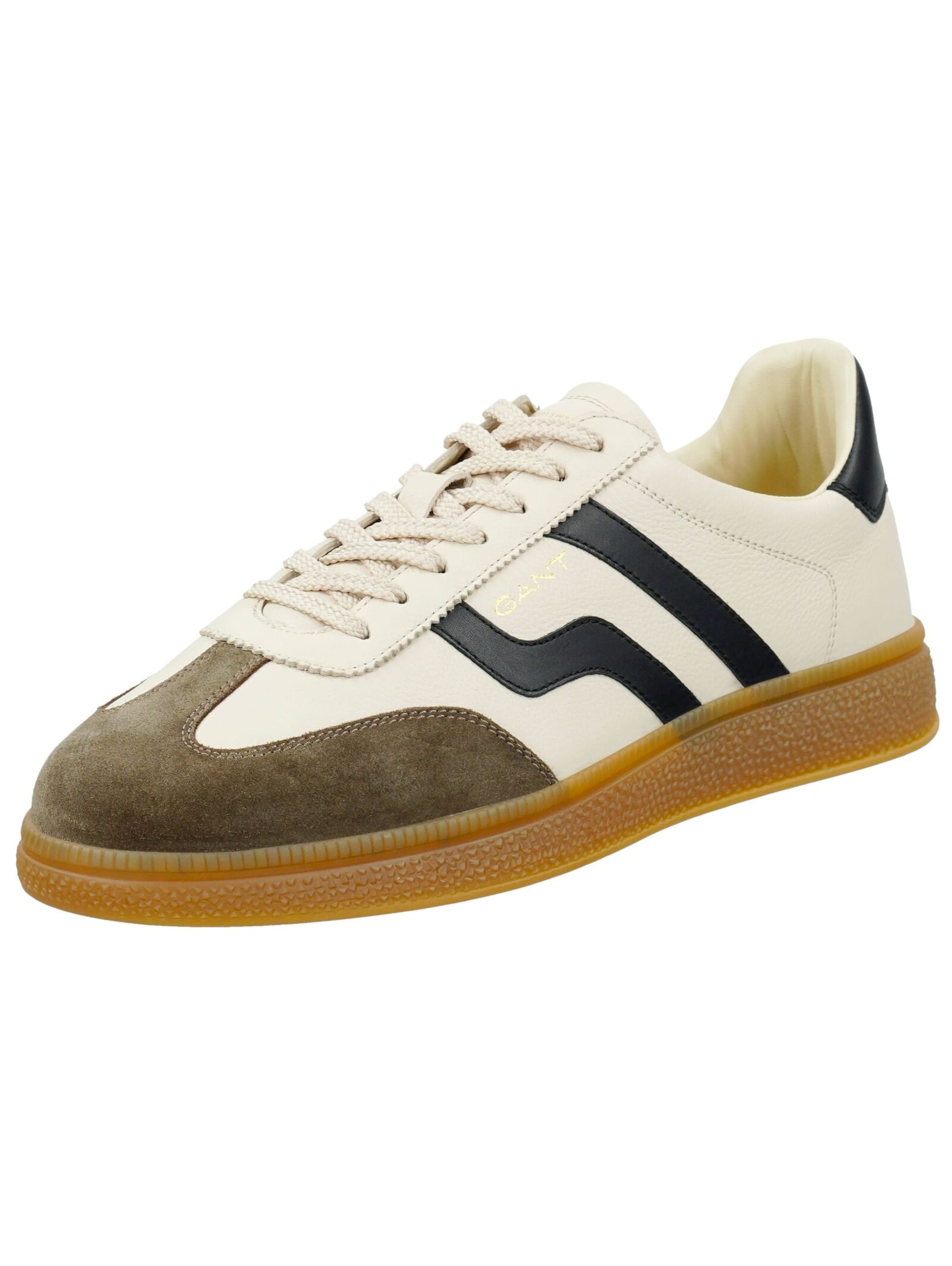 Baskets basses GANT en beige : devant