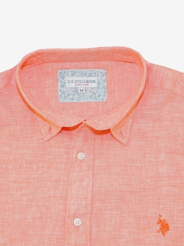 U.S. POLO ASSN. Regular fit Button Up Shirt in Pink