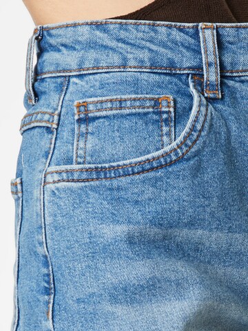 Cotton On Skinny Shorts in Blau