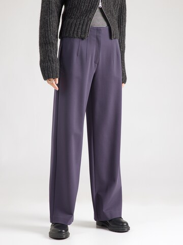 s.Oliver Wide leg Trousers in Blue: front