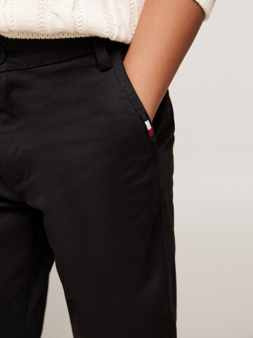 Regular Pantalon TOMMY HILFIGER en noir