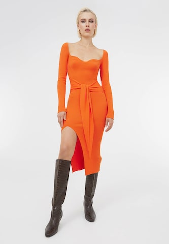 TOPTOP STUDIO Kleid in Orange: predná strana