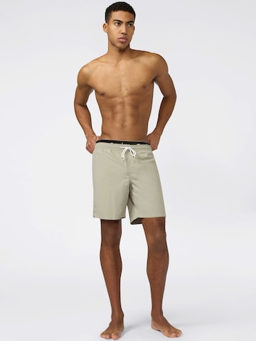 Șorturi de baie de la Champion Authentic Athletic Apparel pe gri