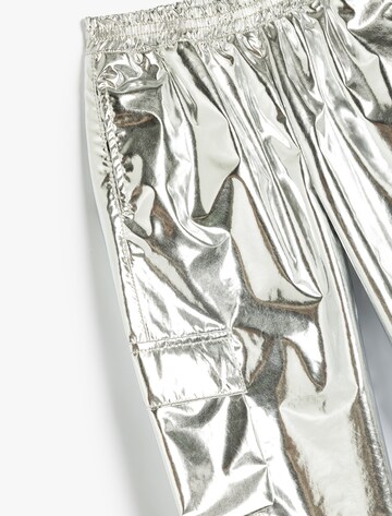 Koton Tapered Broek in Zilver