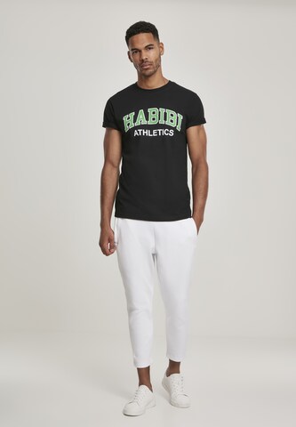 T-Shirt 'Habibi' Mister Tee en noir