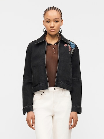 Veste mi-saison Abercrombie & Fitch en noir : devant