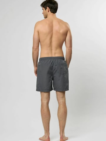 MCS Badeshorts 'Garland' i grå