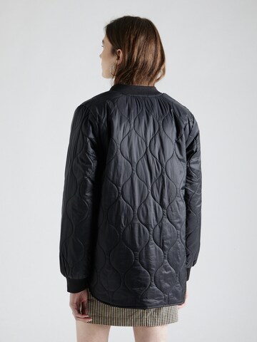 Veste mi-saison b.young en noir