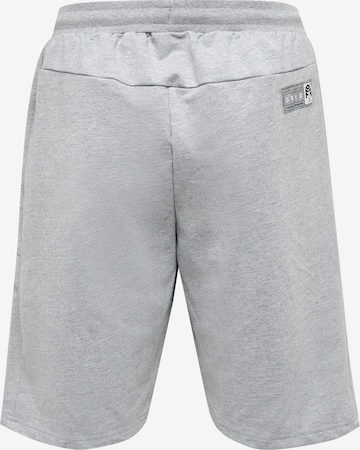 Hummel Regular Workout Pants 'Move' in Grey
