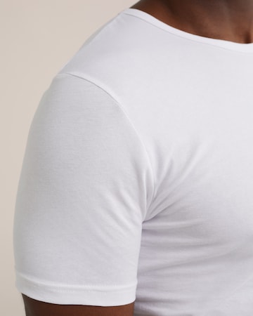 WE Fashion Shirt in White