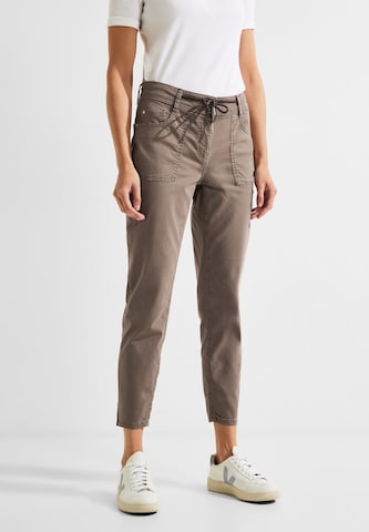 CECIL Regular Pants in Brown: front