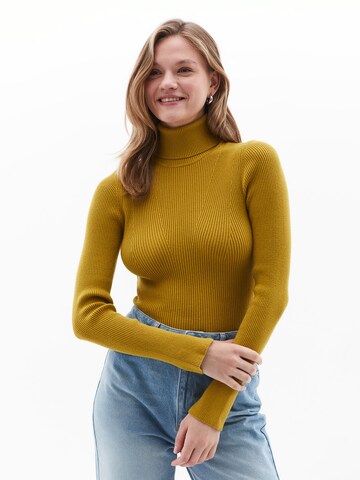 Pullover di OXXO in verde