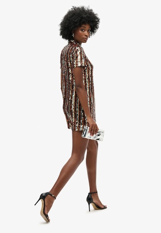 Robe de cocktail Superdry en mélange de couleurs
