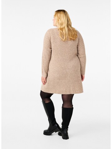 Zizzi Strickkleid in Beige