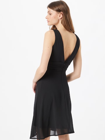 SISTERS POINT - Vestido 'GABBI' en negro