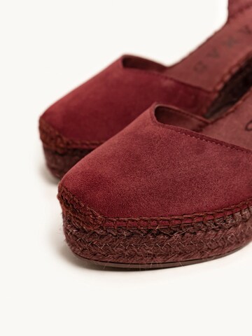 Alhamas Pumps 'Alpargata Cuña 8 cm Ante' in Rood