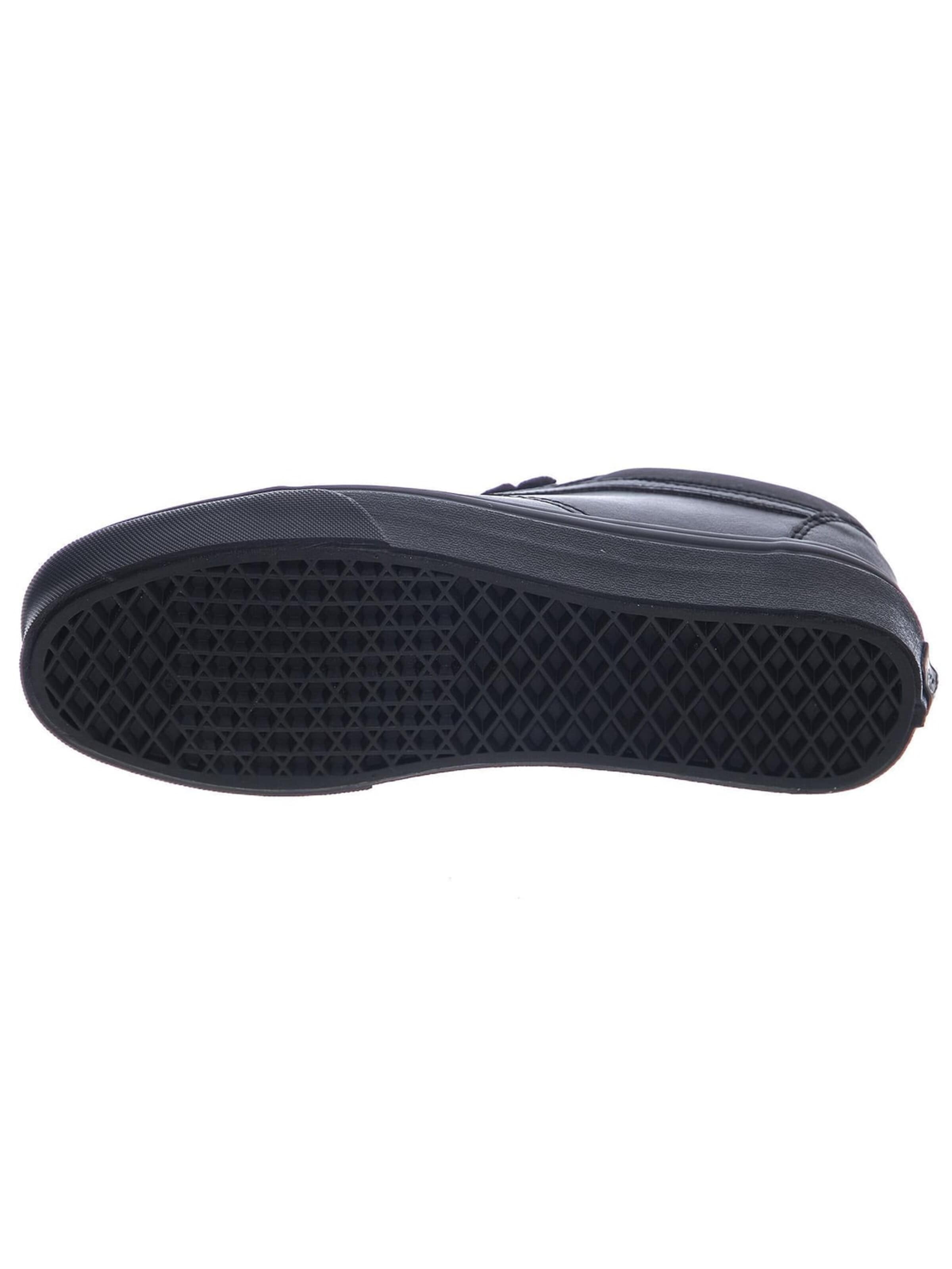 VANS Athletic lace-up shoe in Black