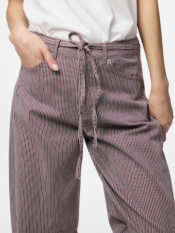 Barrel Jean 'PCBillo' PIECES en gris