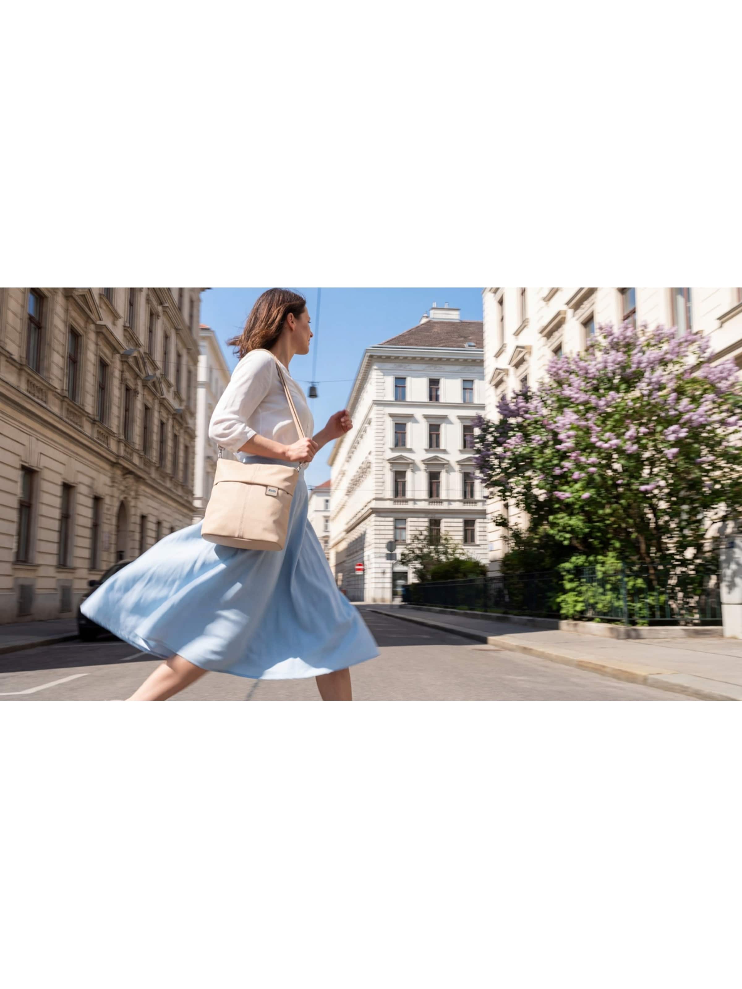 ZWEI Schoudertas 'MADEMOISELLE.M M8' in Beige