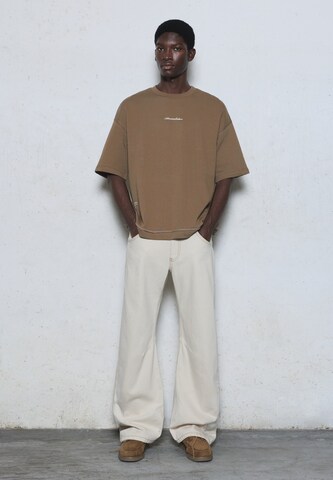 T-Shirt Pull&Bear en marron : devant