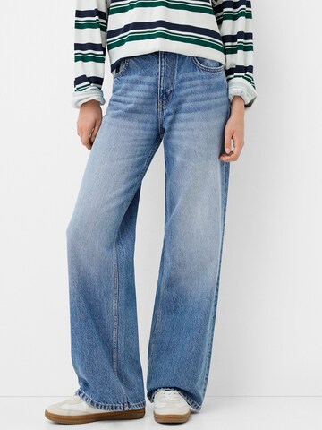 Bershka Loose fit Jeans in Blue: front