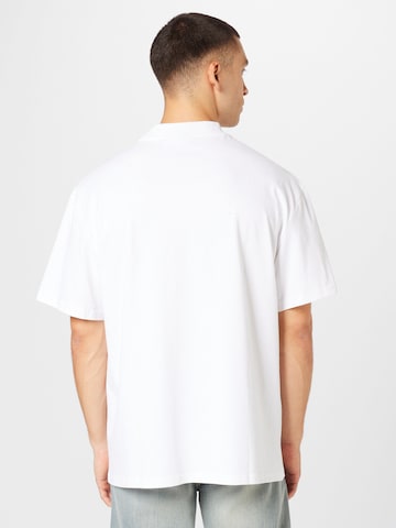 WEEKDAY Bluser & t-shirts i hvid