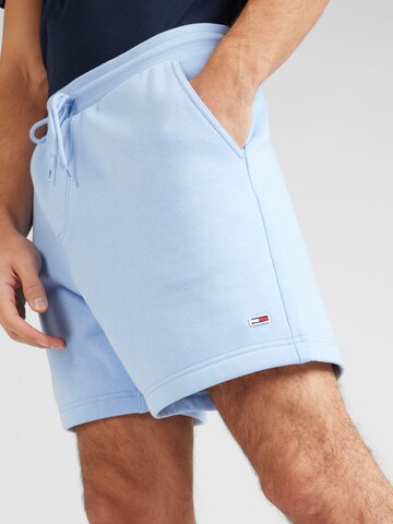 Tommy Jeans Regular Shorts in Blau